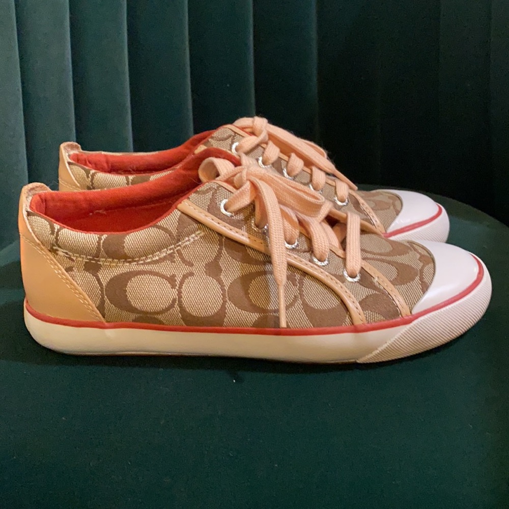 Coach Shoes - Picture 5 of 7